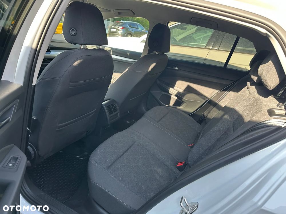 Volkswagen Golf 1.5 TSI EVO Active - 38