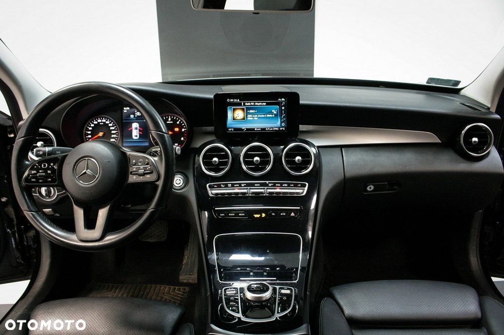 Mercedes-Benz Klasa C - 12