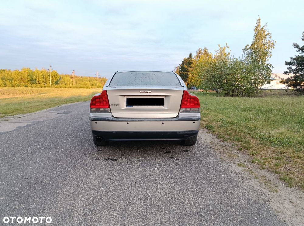 Volvo S60 - 2