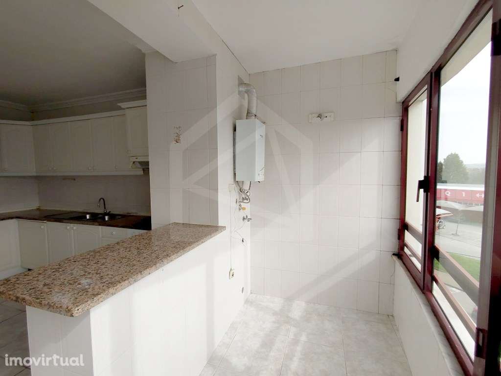 Apartamento T2 em Abergaria-a-Velha - Grande imagem: 4/28
