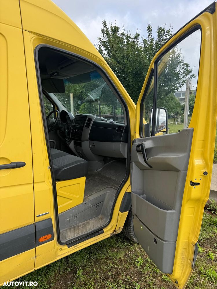 Mercedes-Benz Sprinter - 5