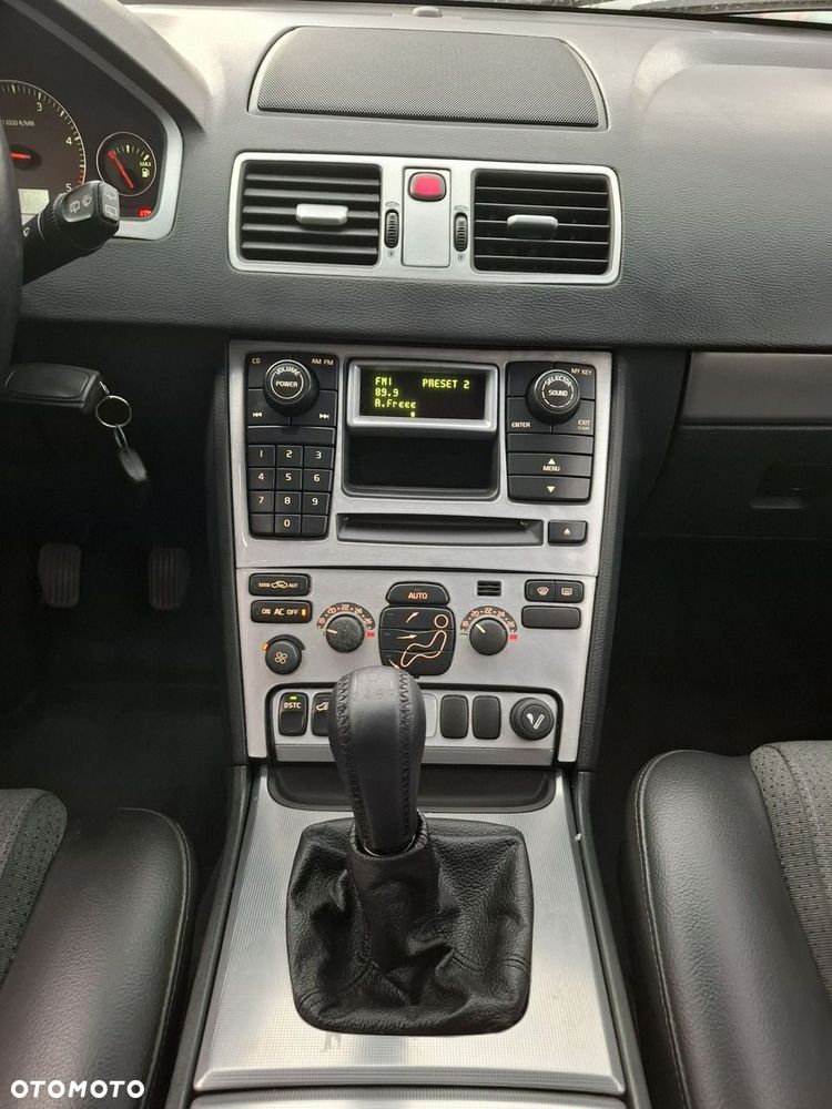 Volvo XC 90 2.4 D5 Kinetic - 12
