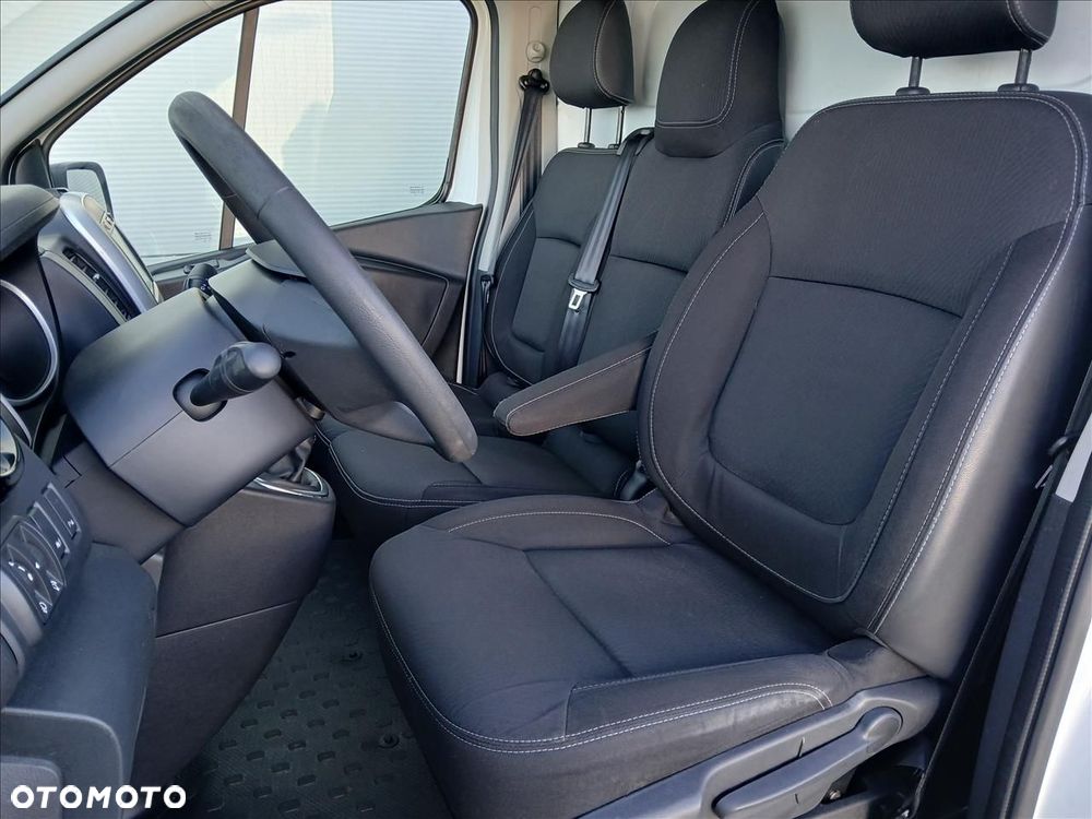 Renault trafic - 9