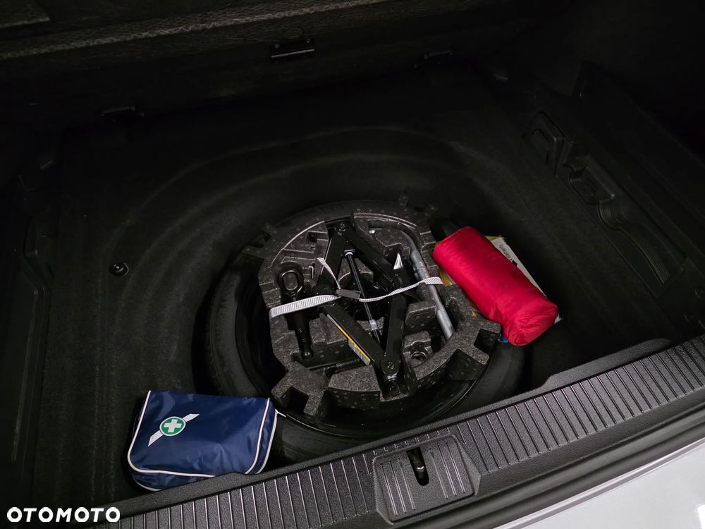 Volkswagen Passat - 40