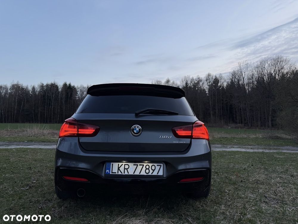 BMW Seria 1 118d M Sport Shadow - 12