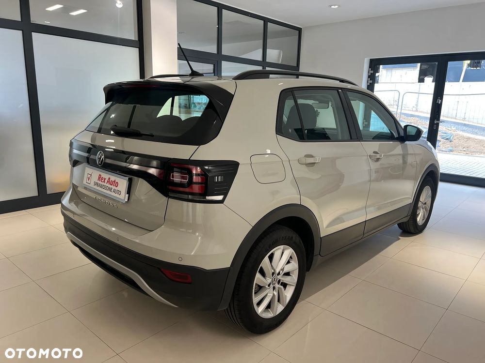 Volkswagen T-Cross 1.0 TSI Life DSG - 7