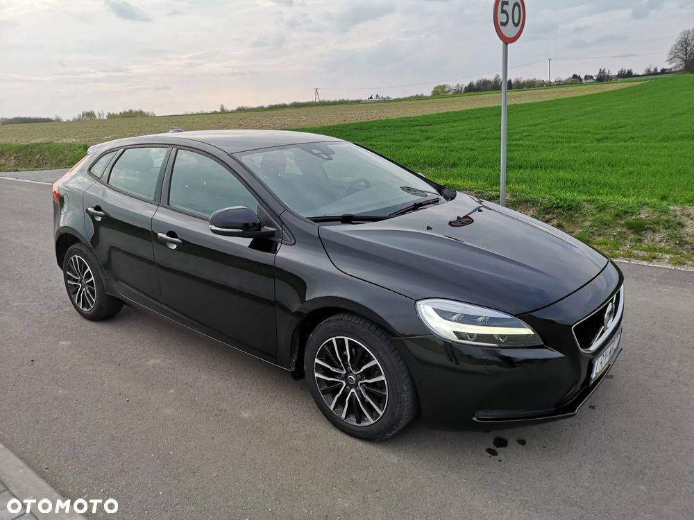 Volvo V40 D2 Momentum - 2