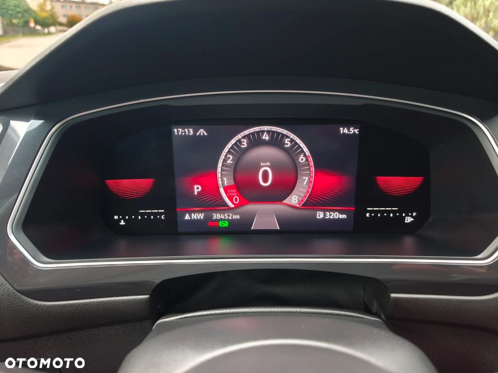 Volkswagen Tiguan Allspace - 17