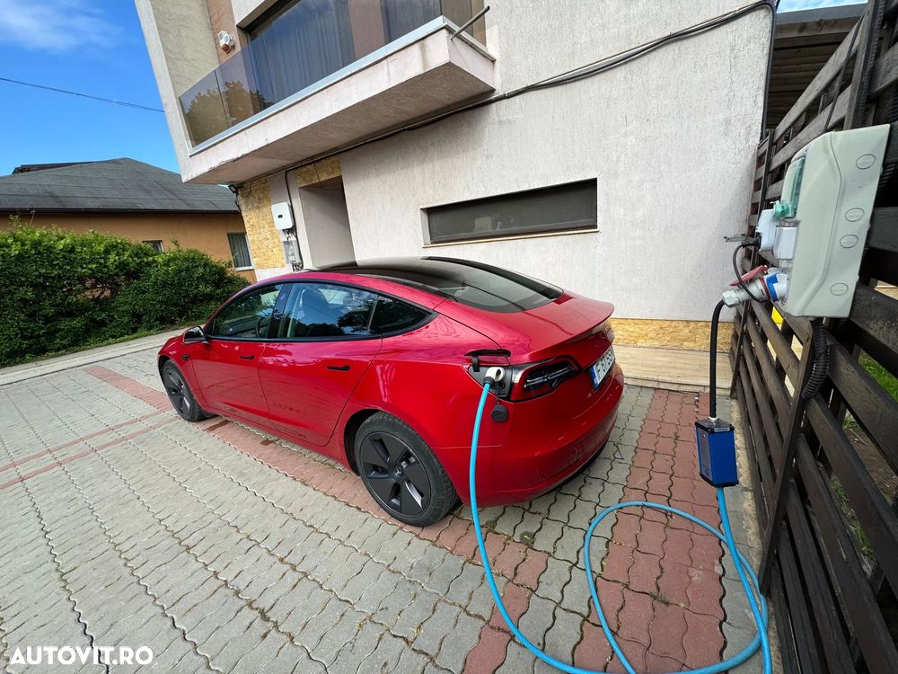 TESLA Model 3 2023 — imagine 6