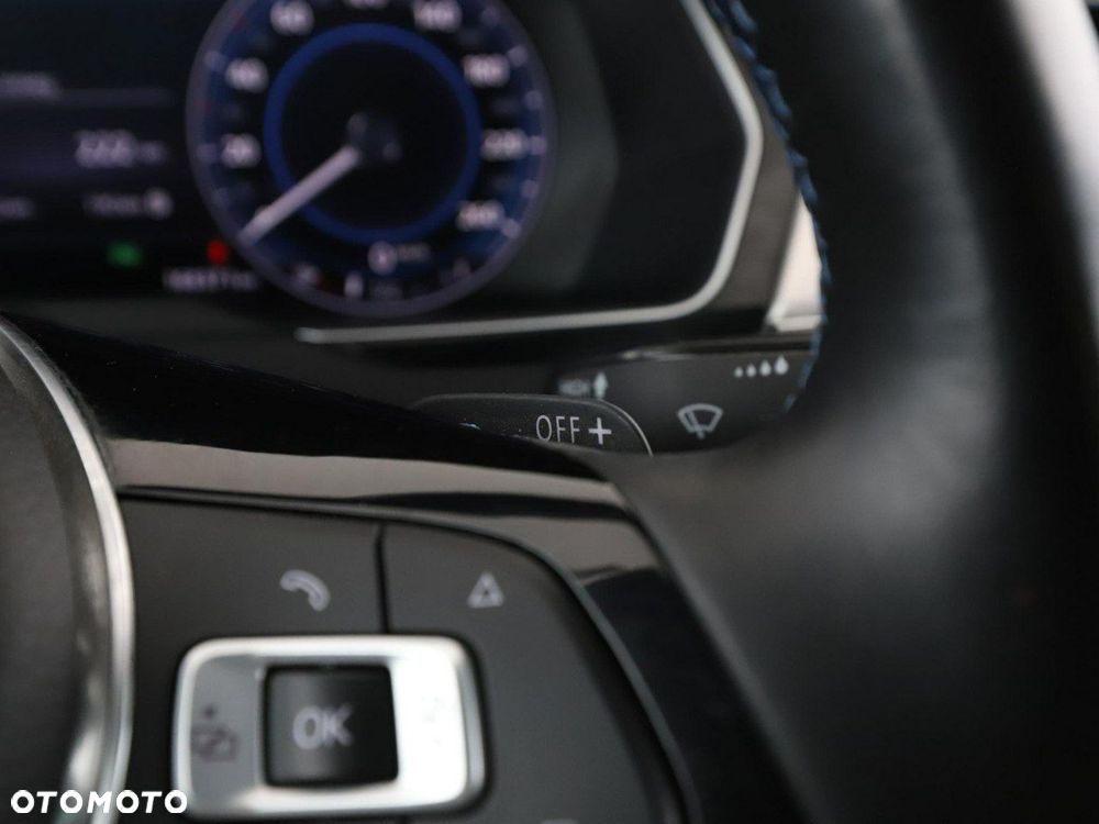 Volkswagen Passat 1.4 TSI Plug-In Hybrid GTE DSG - 32
