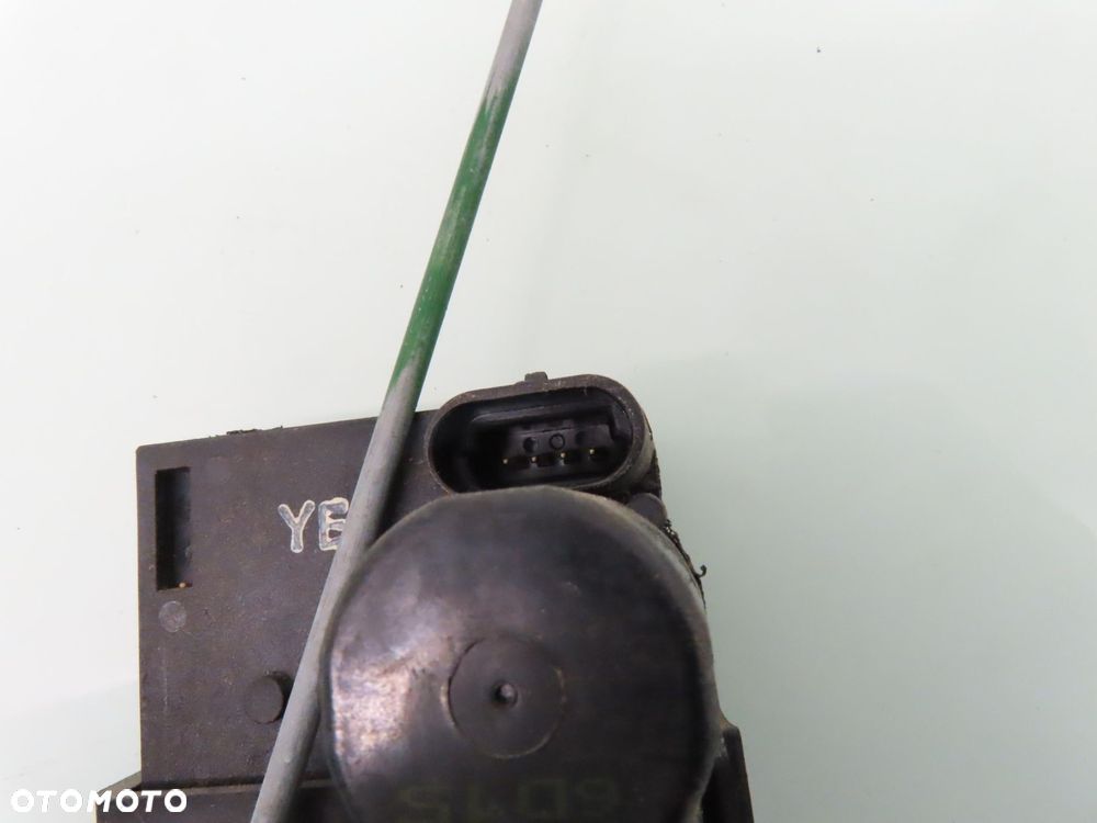 ZAMEK PRAWY PRZEDNI CHEVROLET EPICA 4 PIN 2 PIN - 3