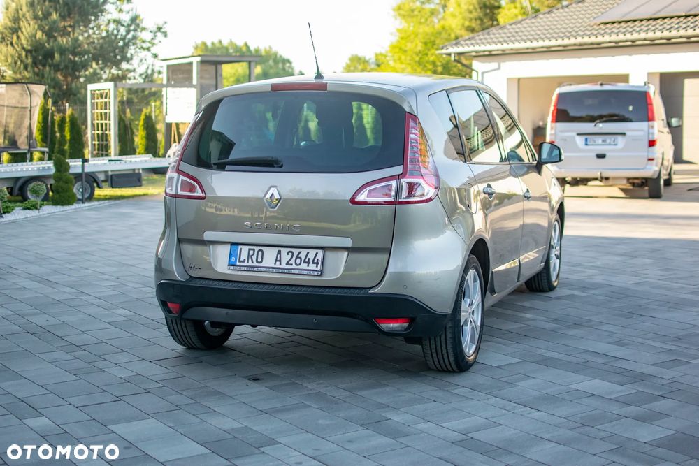Renault Scenic - 13