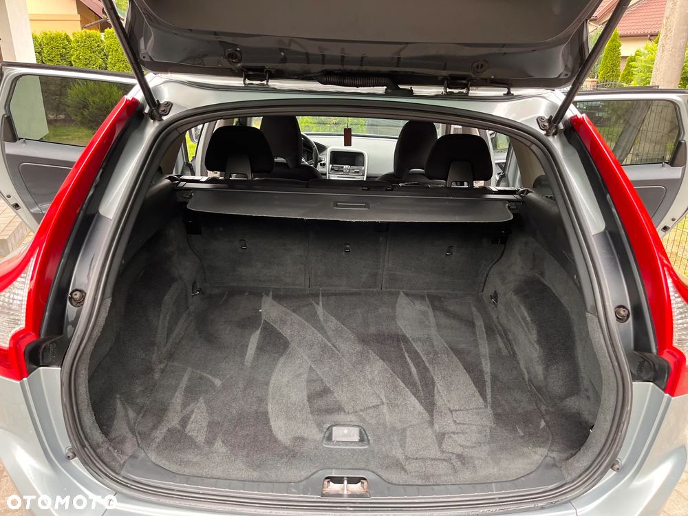 Volvo XC 60 D4 Drive-E Momentum - 13