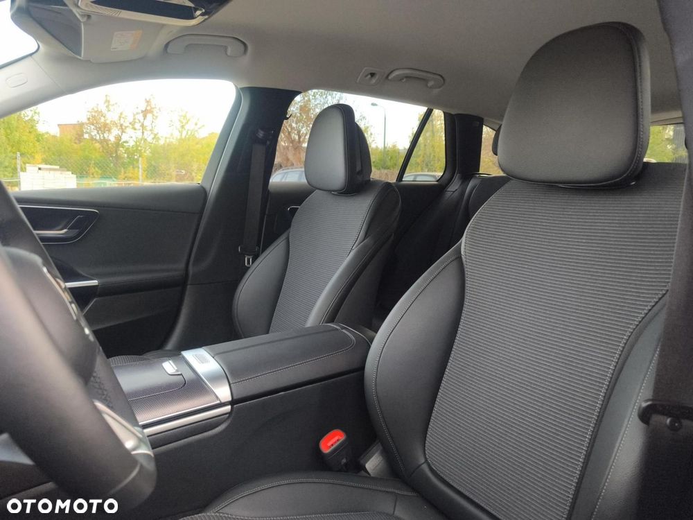 Mercedes-Benz Klasa C - 12