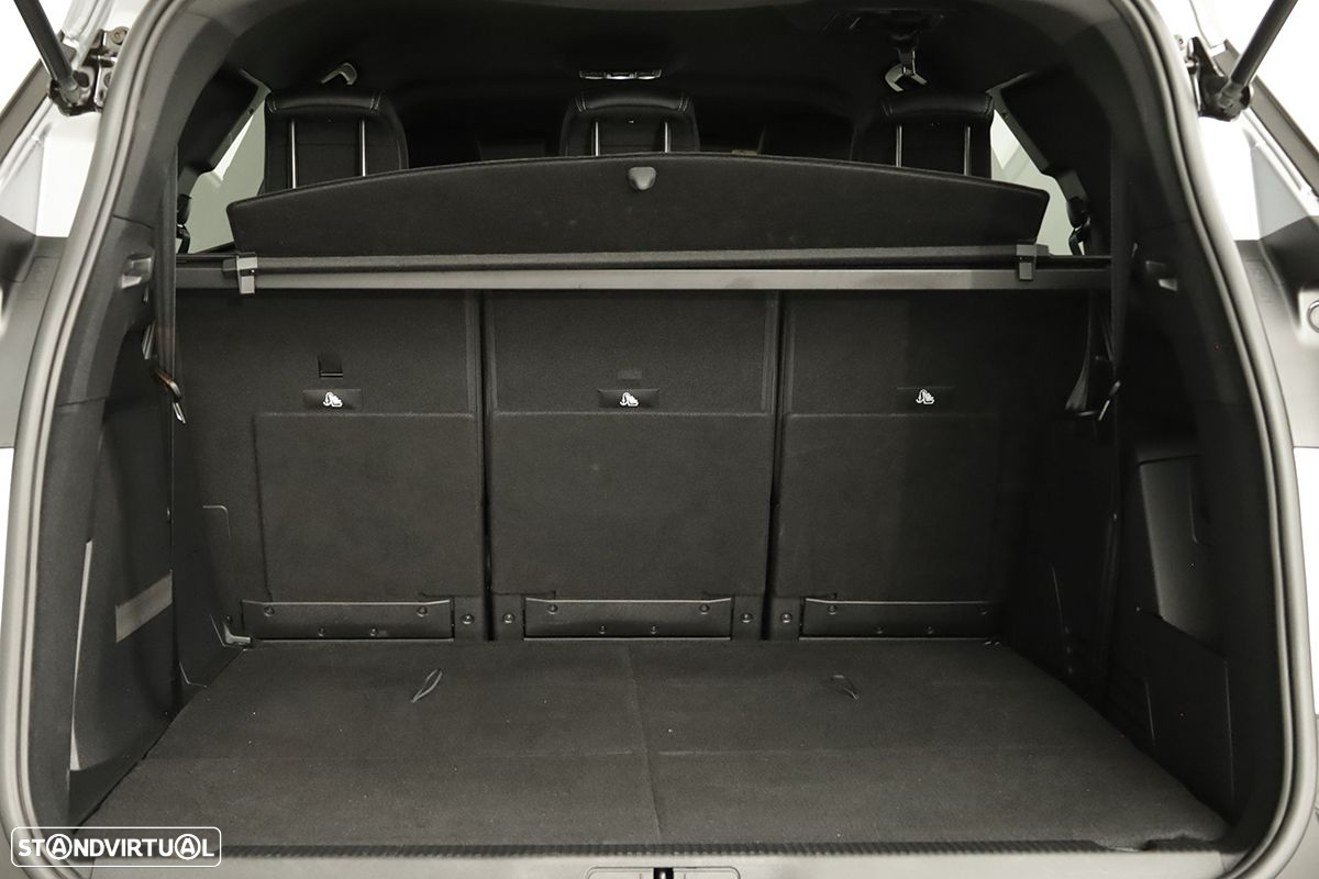 Peugeot 5008 1.2 PureTech Allure Pack EAT8 - 26