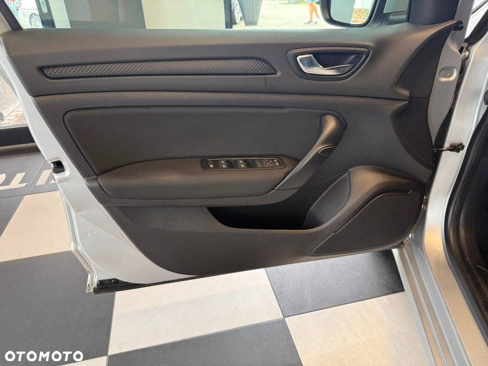 Renault Megane - 18