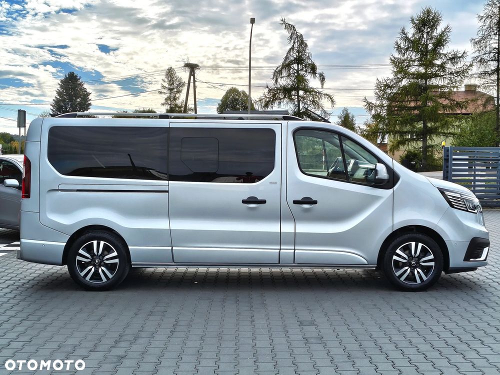 Renault Trafic - 13