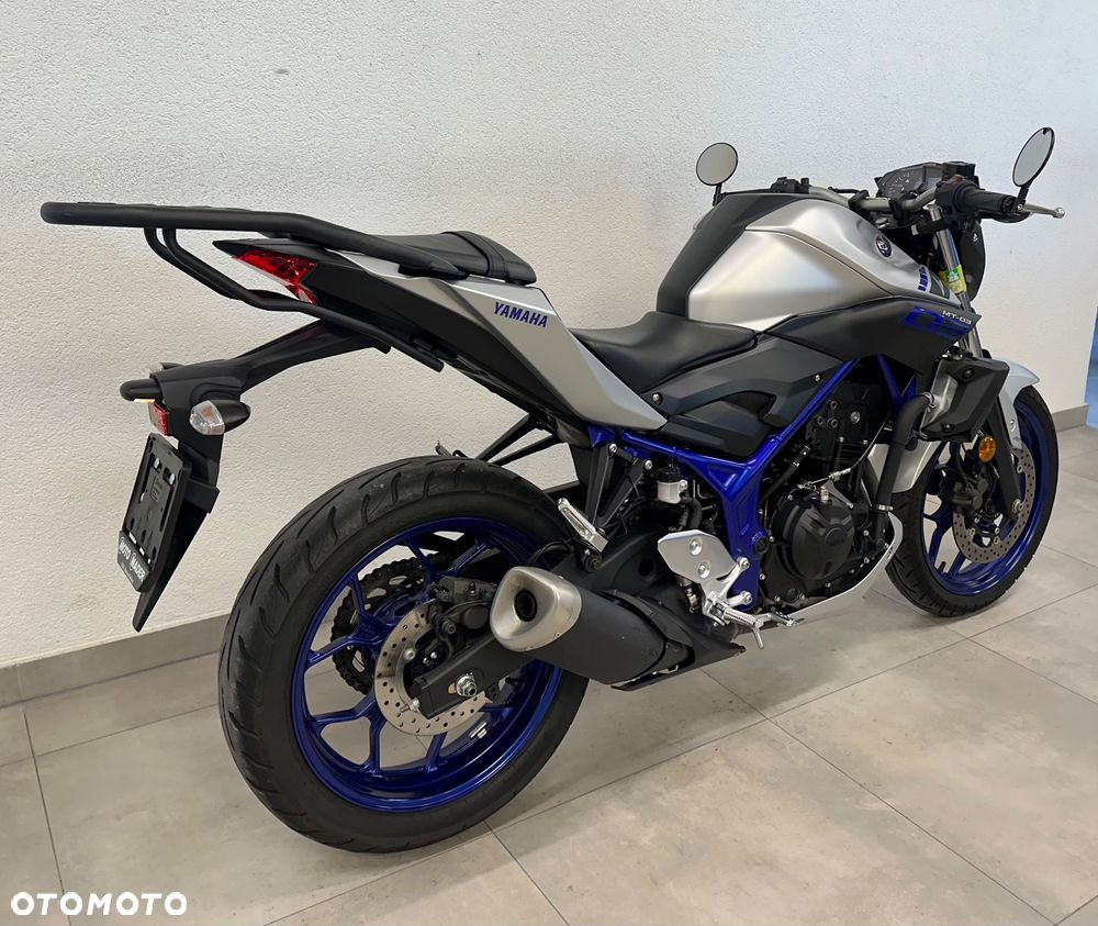 Yamaha MT - 6