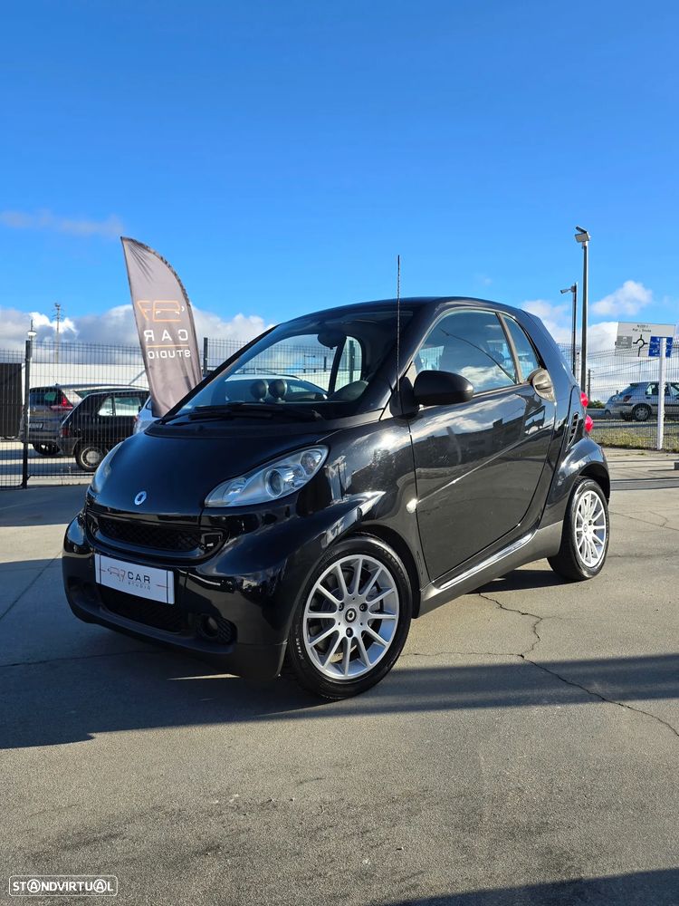 Smart ForTwo Coupé 1.0 mhd Passion 71 - 17
