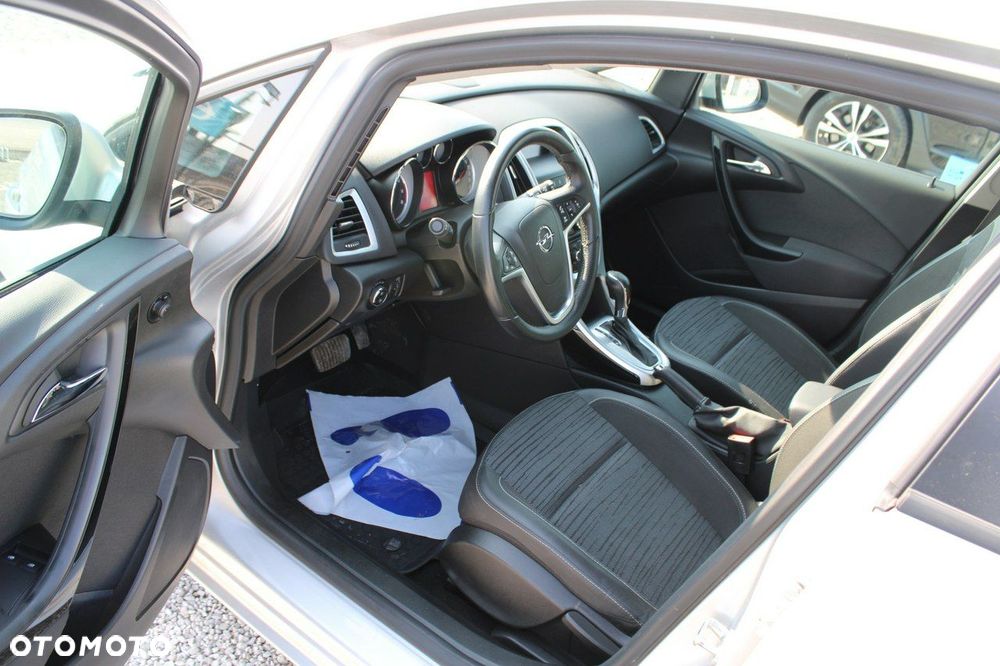 Opel Astra - 14