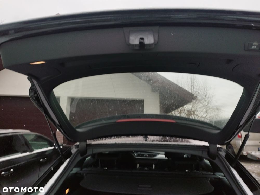 Audi A6 Avant 3.0 TDI quattro S tronic - 22
