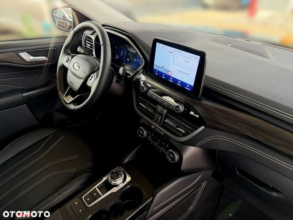 Ford Kuga - 23
