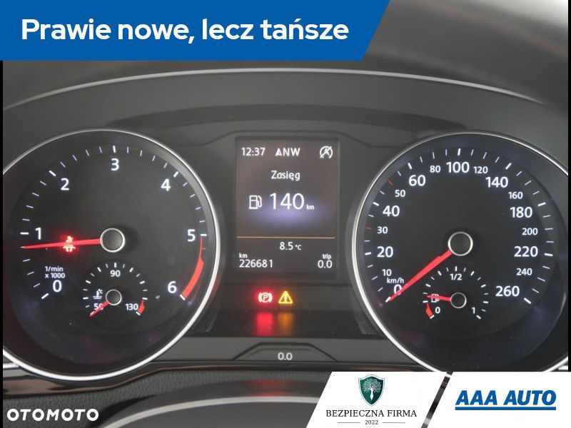 Volkswagen Passat Variant - 13