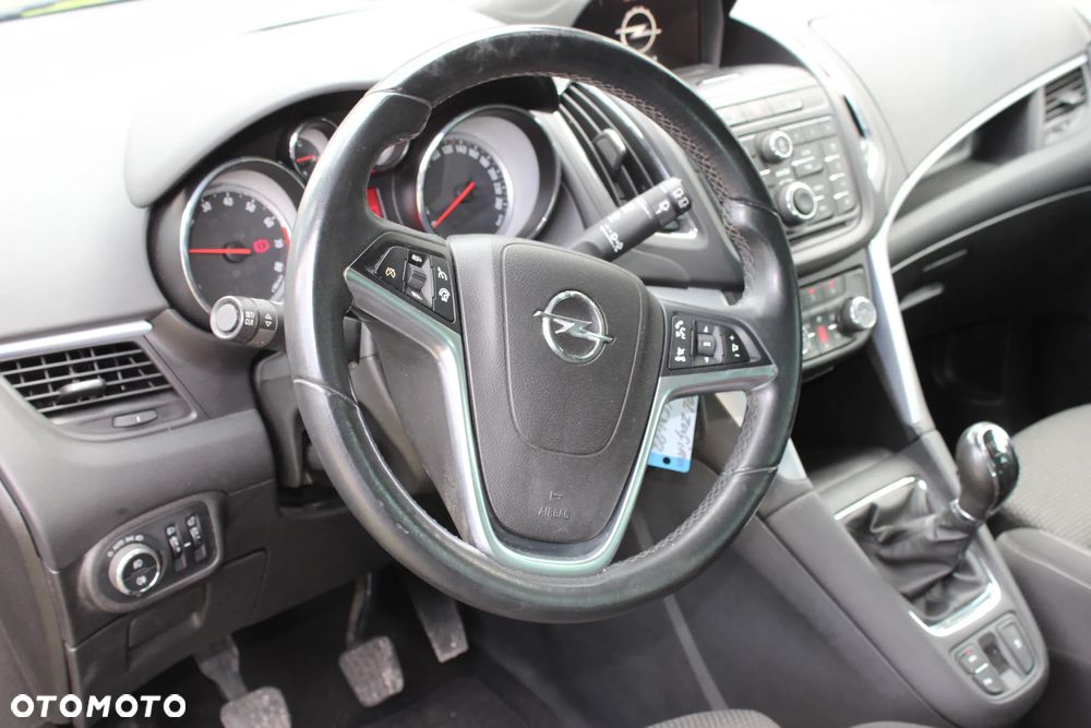 Opel Zafira 1.4 Turbo Edition - 11