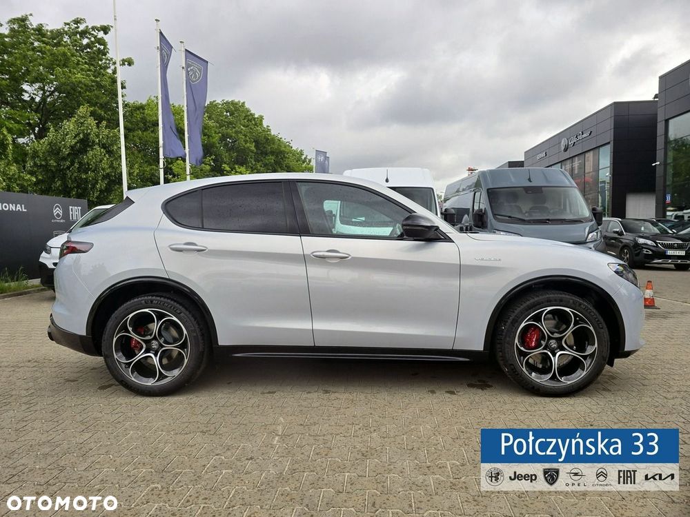 Alfa Romeo Stelvio - 5