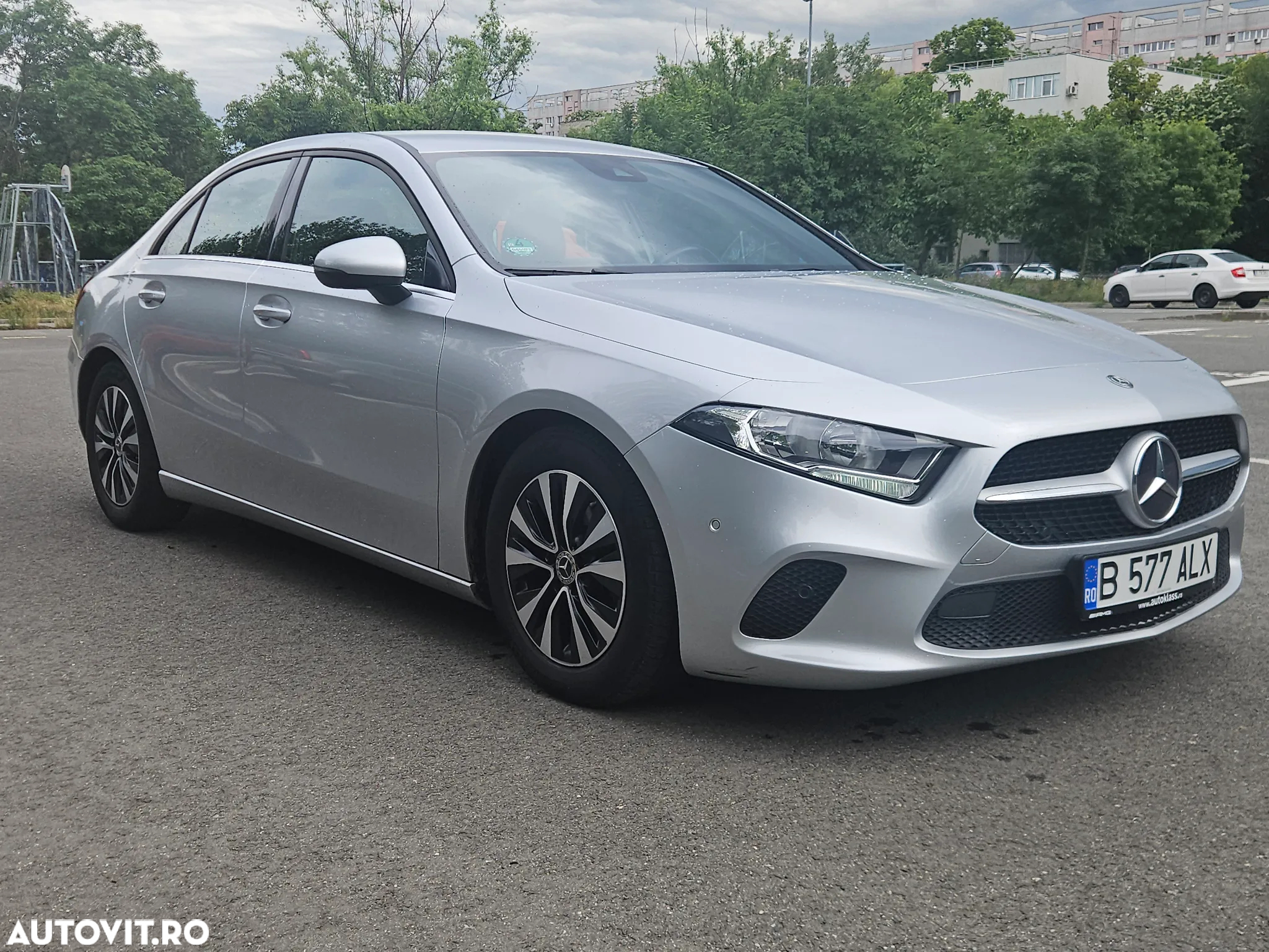 Mercedes-Benz A 180 d Sedan Aut. - 2