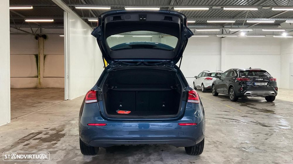 Mercedes-Benz A 250 e Style Plus - 19