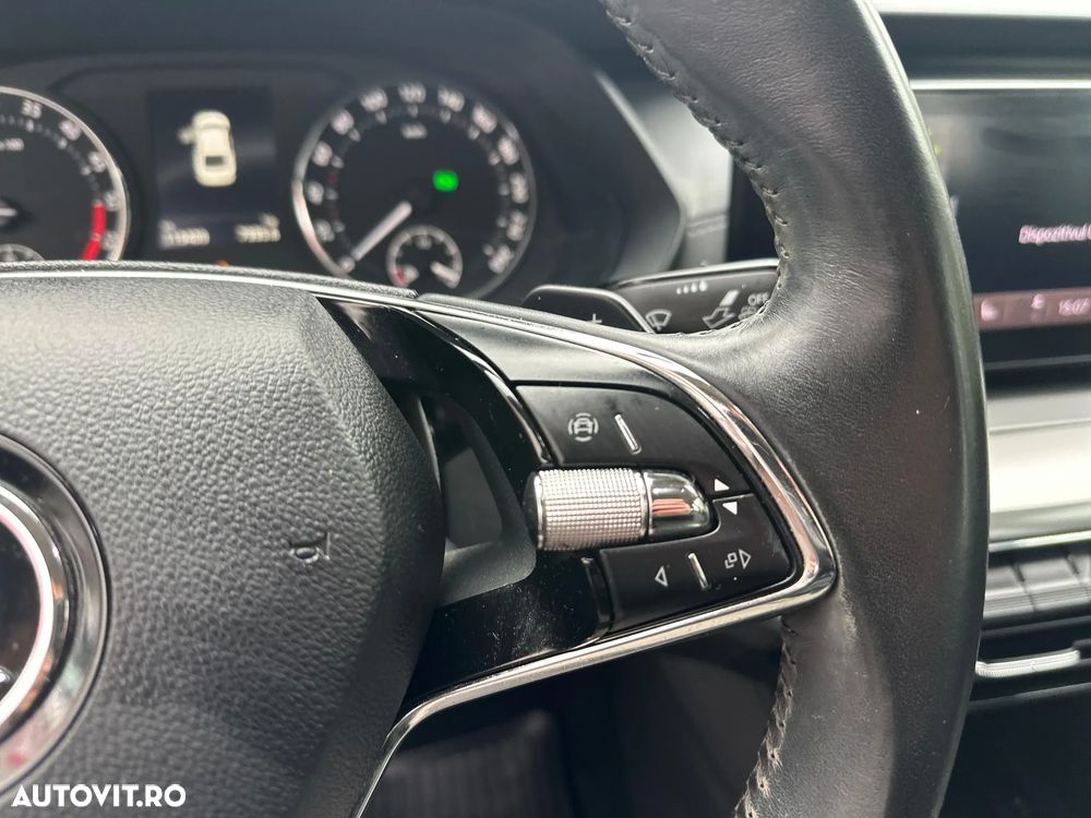 Skoda Octavia 2.0 TDI DSG Ambition - 16