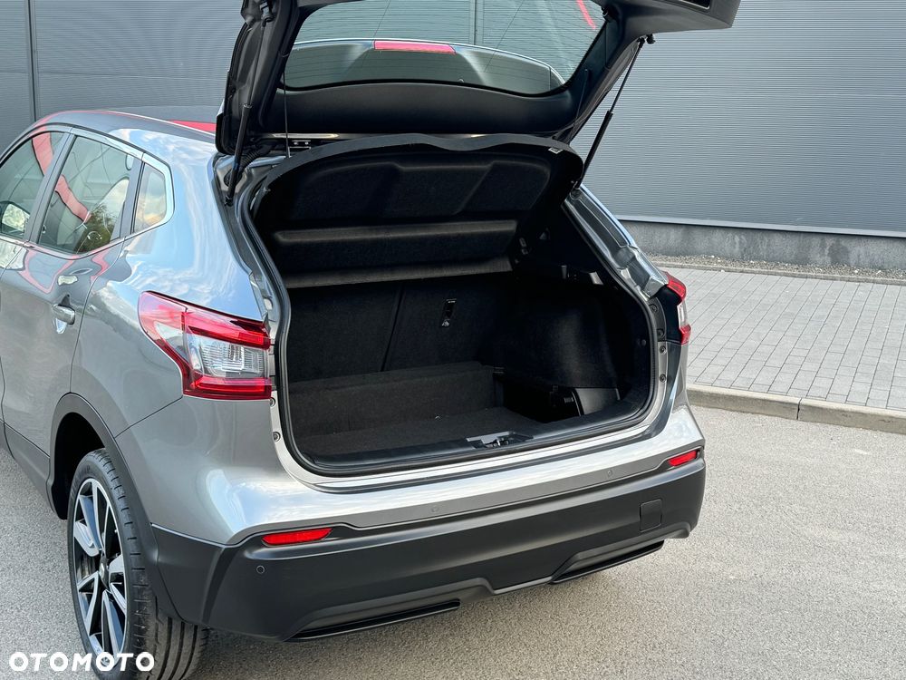 Nissan Qashqai 1.3 DIG-T Tekna+ DCT - 11