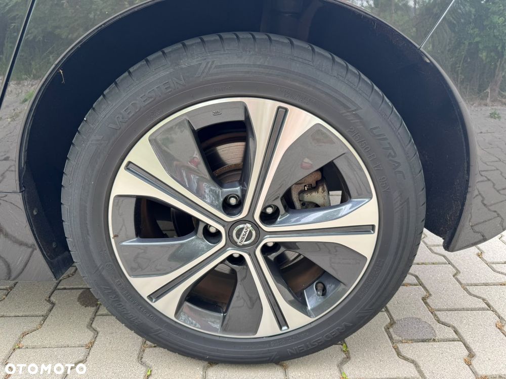 Nissan Leaf 40 kWh Tekna - 25