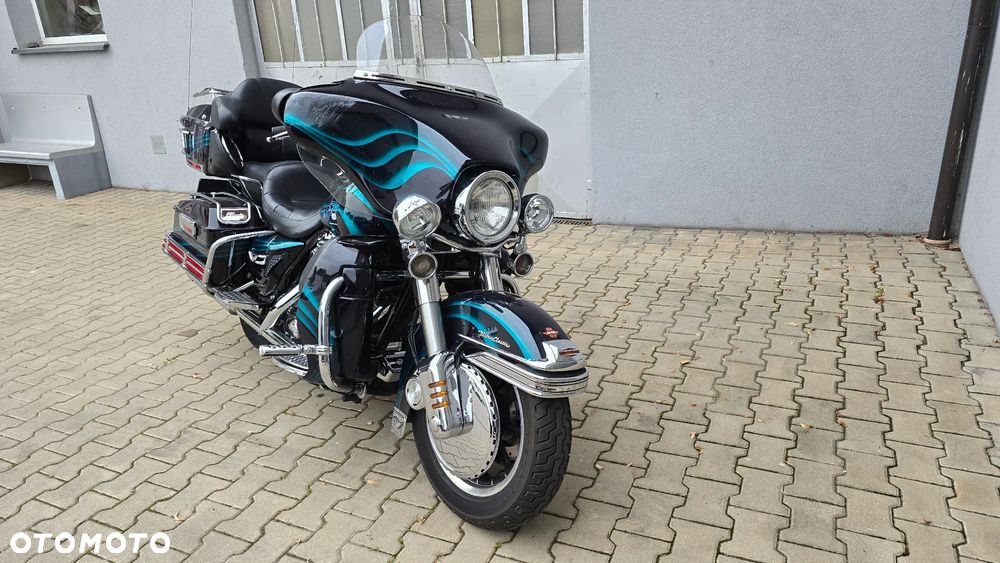 Harley-Davidson FLHTCU Ultra - 10
