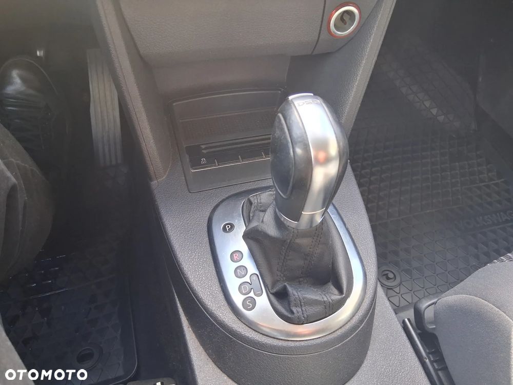 Volkswagen Touran 1.6 TDI DPF Comfortline DSG - 16
