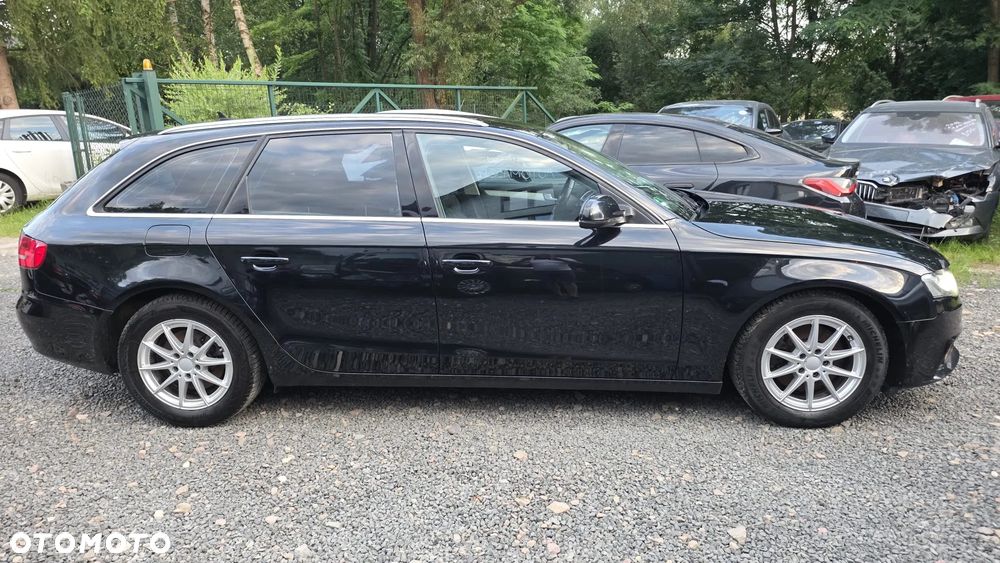 Audi A4 Avant 1.8 TFSI Ambiente - 9
