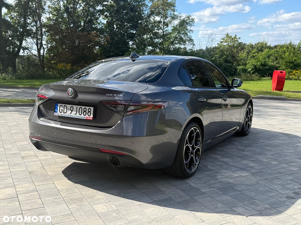 Alfa Romeo Giulia 2.0 Turbo Sprint Q4 - 4