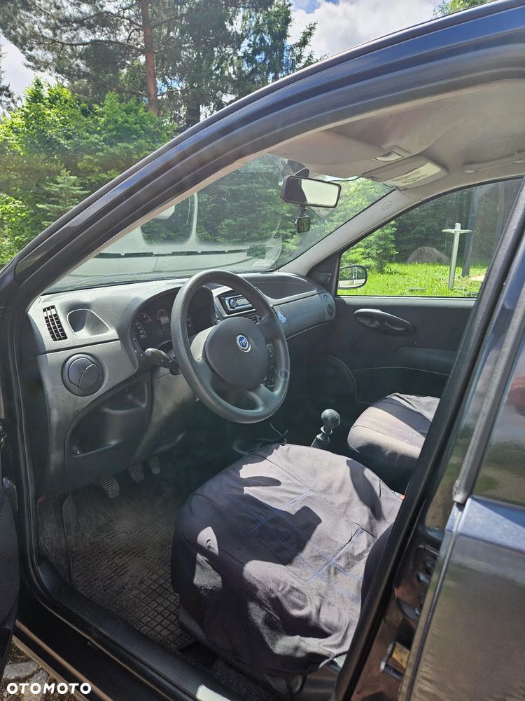 Fiat Punto - 4
