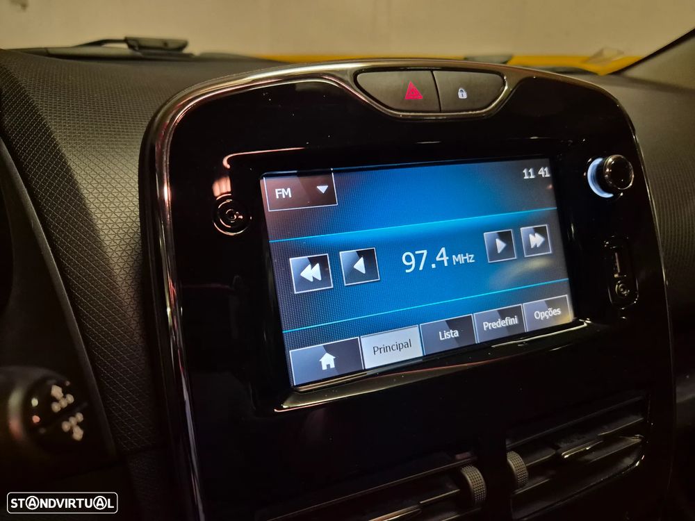 Renault Clio Sport Tourer 1.5 dCi Dynamique S - 15