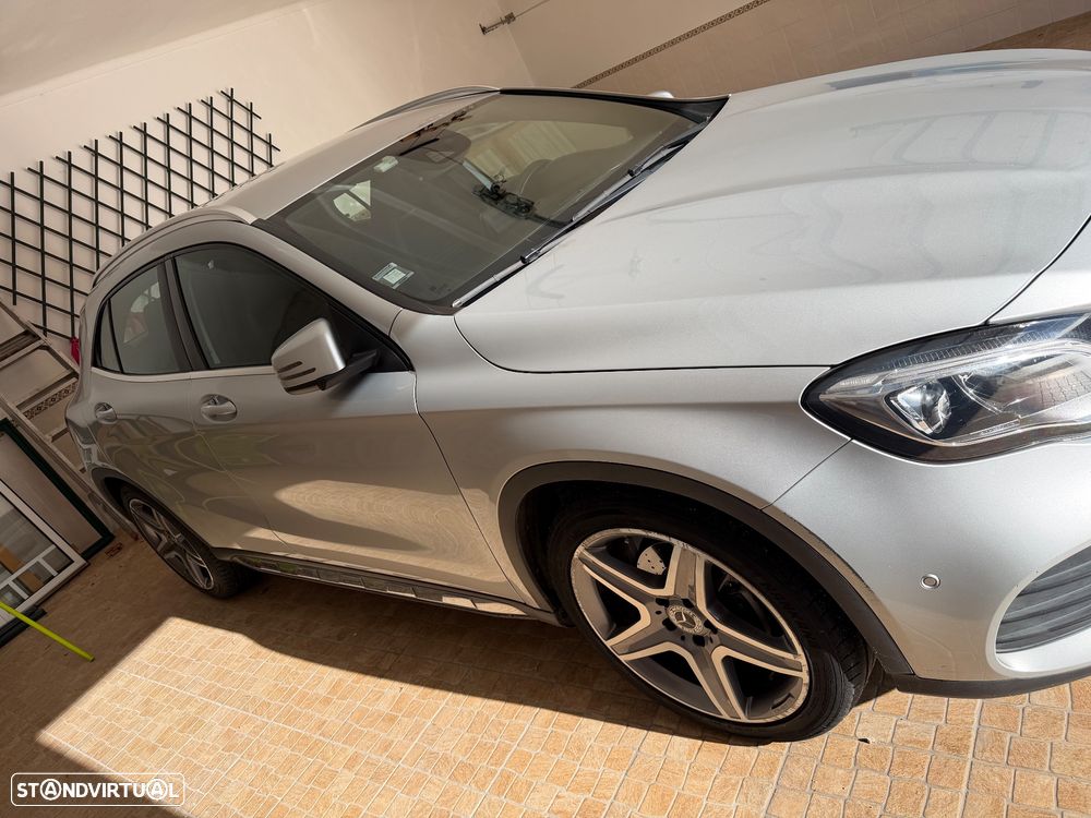 Mercedes-Benz GLA 200 d AMG Line Aut. - 2