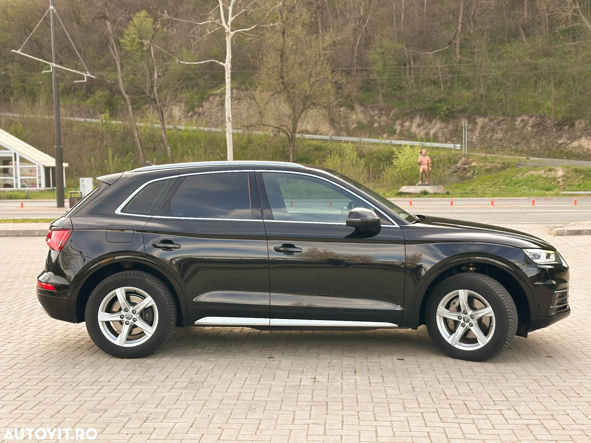 Audi Q5 35 TDI S tronic sport - 4