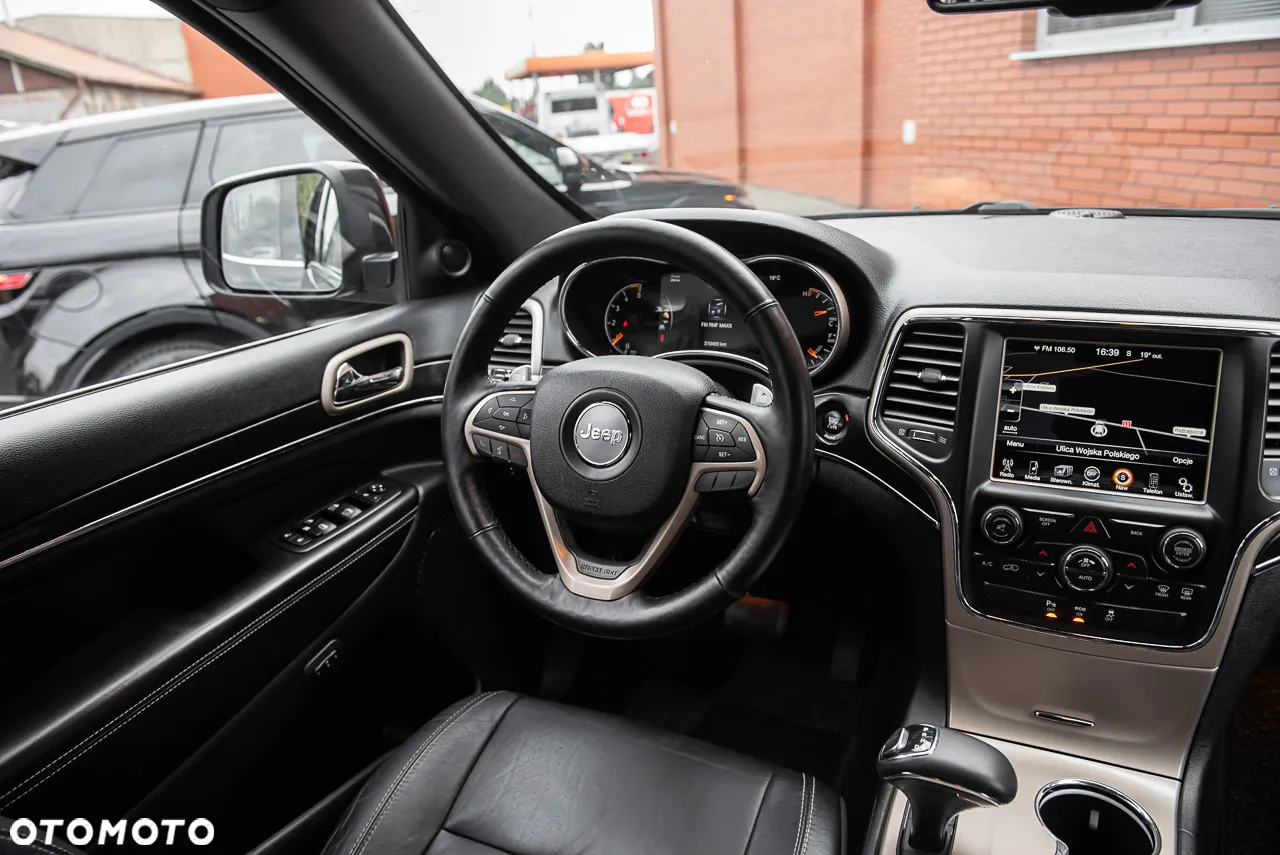 Jeep Grand Cherokee 3.0 CRD Summit - 32