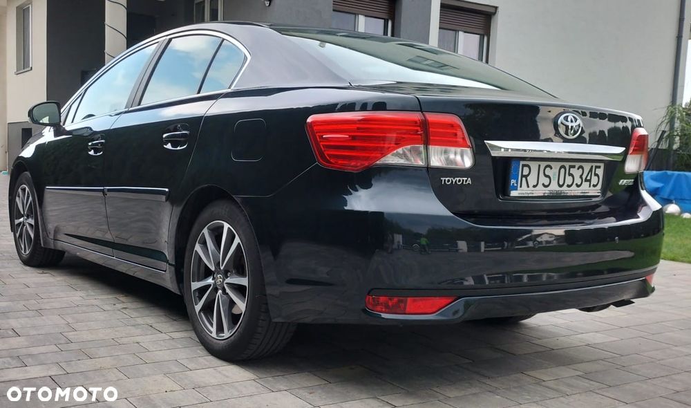 Toyota Avensis 1.8 Active - 4