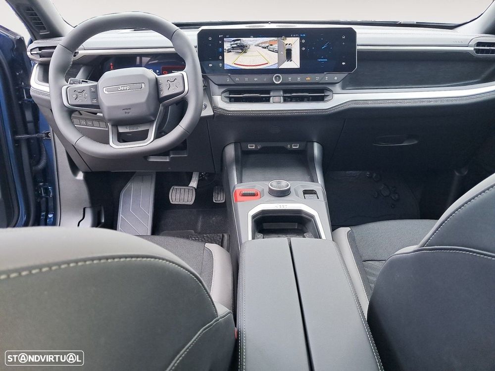 Jeep Compass - 10