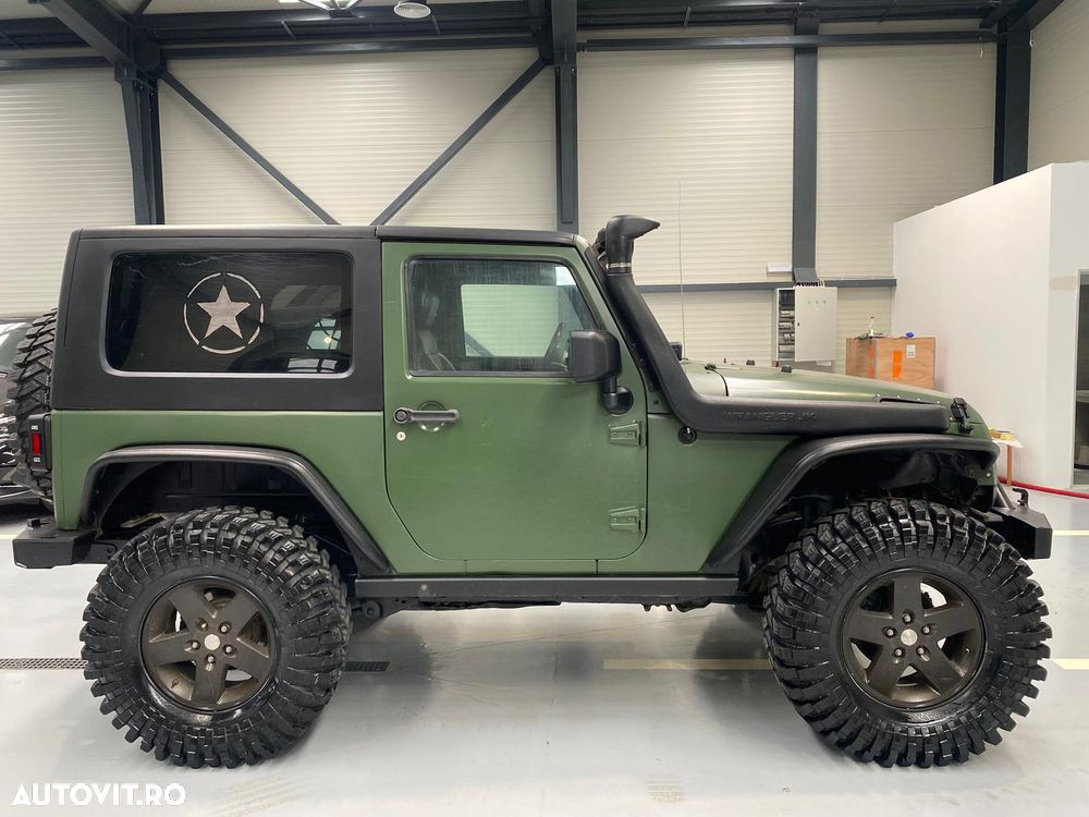 Jeep Wrangler - 4