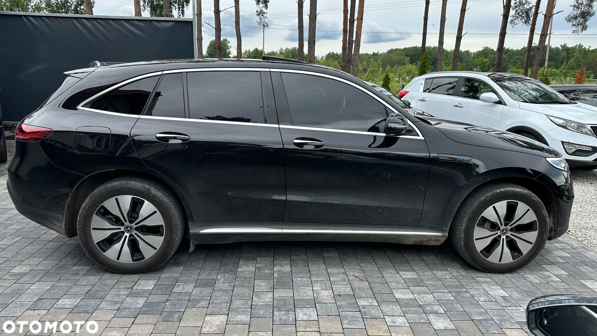 Mercedes-Benz EQC 400 4-Matic Sport - 4