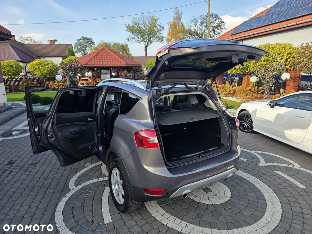 Ford Kuga 2.0 TDCi 4WD Titanium - 32