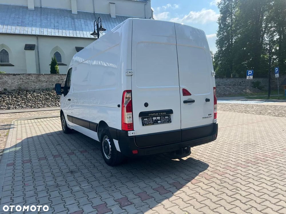 Renault Master 2.3 DCI / 136 KM / L2H2 / - 10