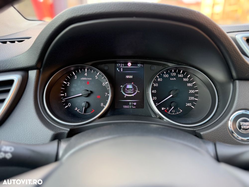 Nissan Qashqai 1.6 DIG-T TEKNA+ - 19